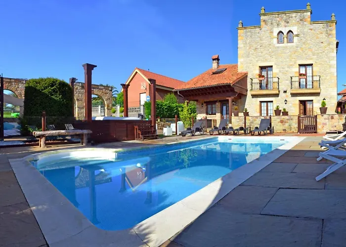 La Leyenda Aparthotel